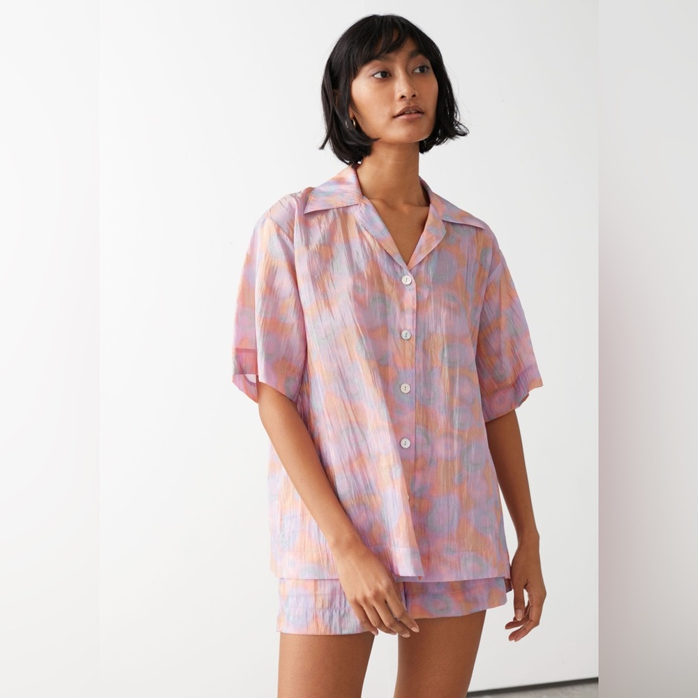 & Other Stories Pastel Pink Lavender Short Sleeve Button-Up Blouse